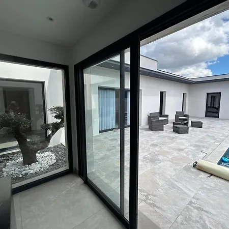 Moderne Luxueuse Avec Piscine *